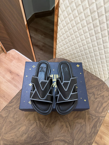 LOUI OASIS HIGH QUALITY - BLACK