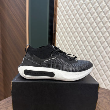 UA PHANTOM 4 - STORM BLACK WHITE