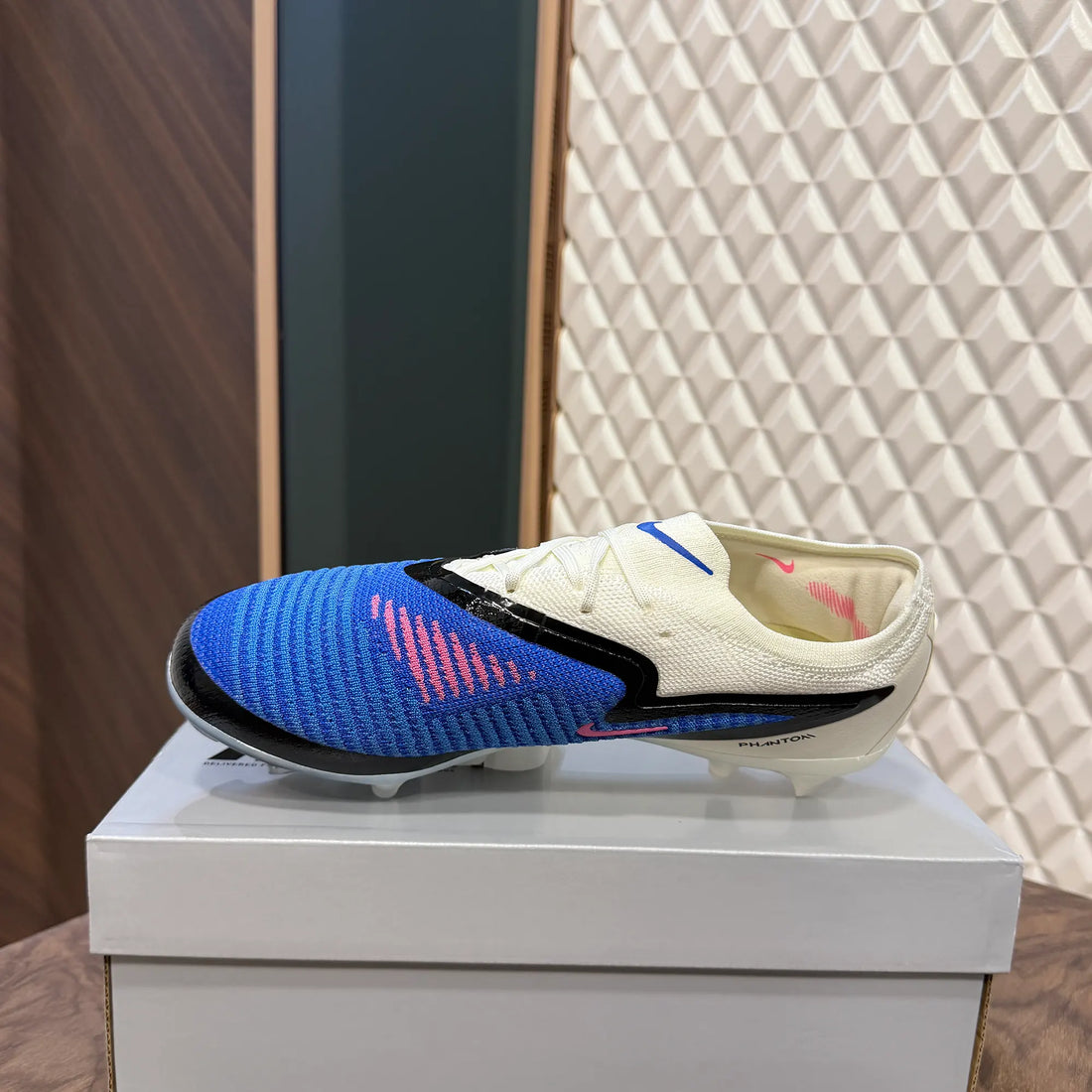 PHANTOM 6 ELITE - RACER BLUE