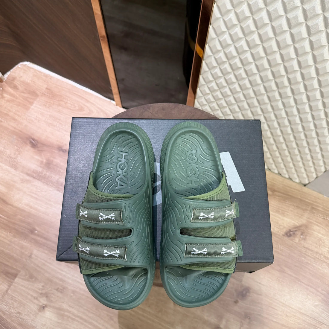 HOOKA ORA LUXE SLIDE - OLIVE