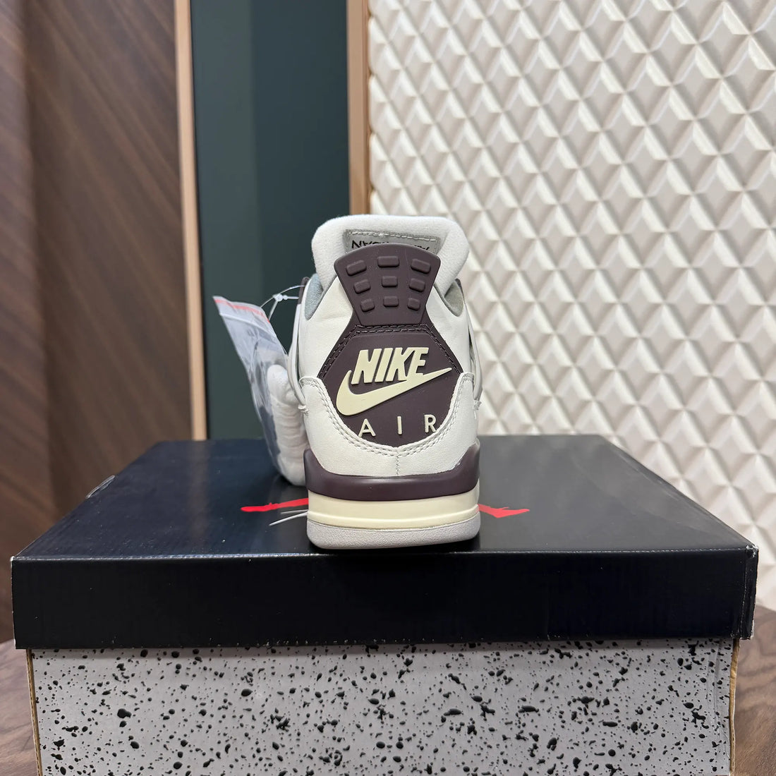AJ IV - MOCHA ( DOT PERFECT)