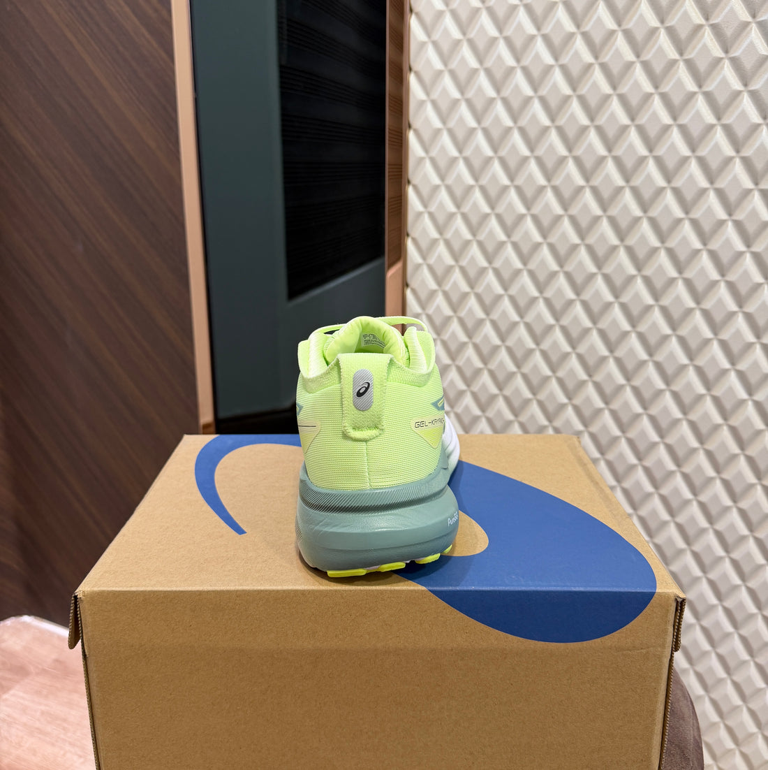 GEL KAYANO 31 - COOL MATCHA