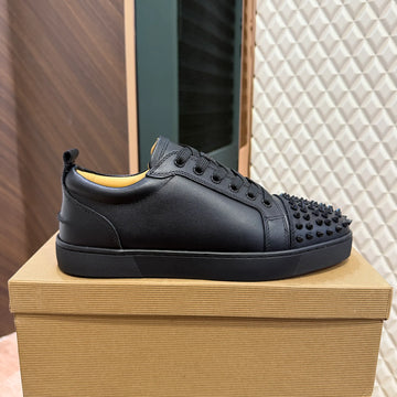 CHRIS LOB SPIKES - BLACK