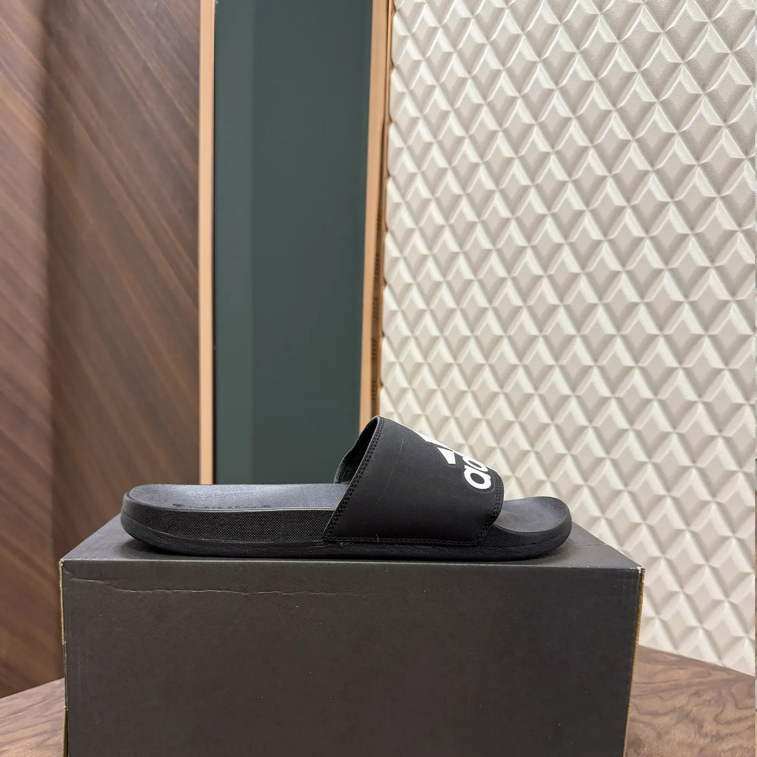 ADI LOGO - BLACK WHITE (WITH BOX)
