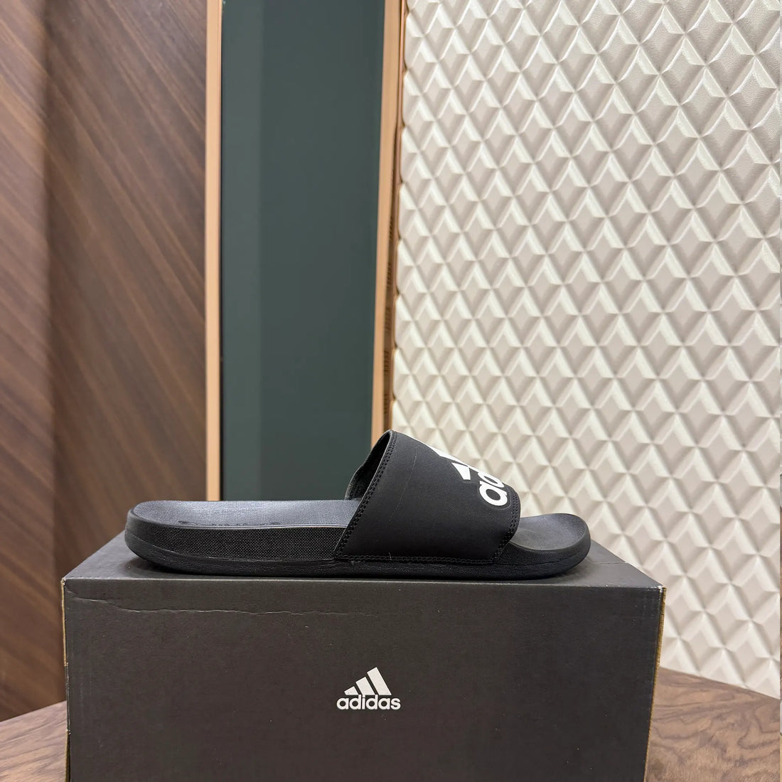 ADI LOGO - BLACK WHITE (WITH BOX)