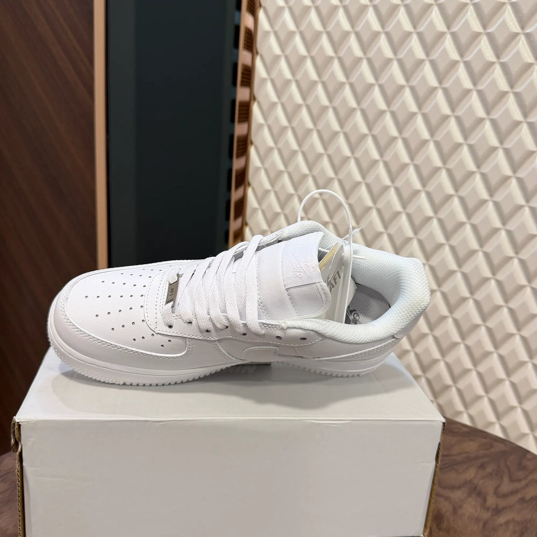 Airforce 1 - TRIPLE WHITE (D.F)