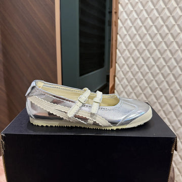 MEXICO 66 BALLET - SILVER CREAM