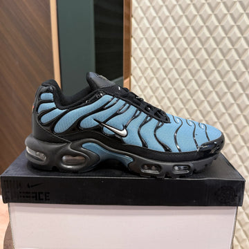 AIRMAX PLUS TN - BLUE GRADIENT