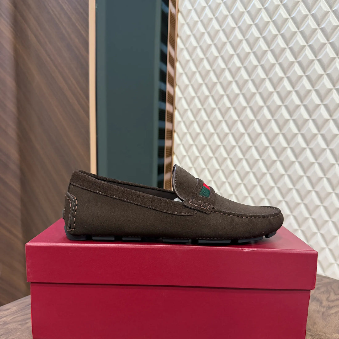 GUCC SUEDE LOAFER - BROWN