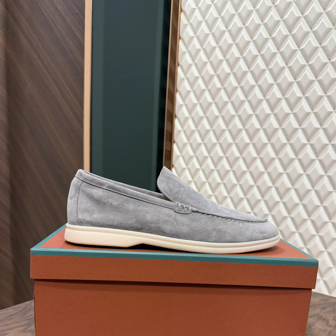 LP LOAFER - GREY (REAL SUEDE)