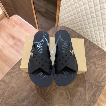 CHRIS LOB LEATHER SLIDE - BLACK (SPIKES)