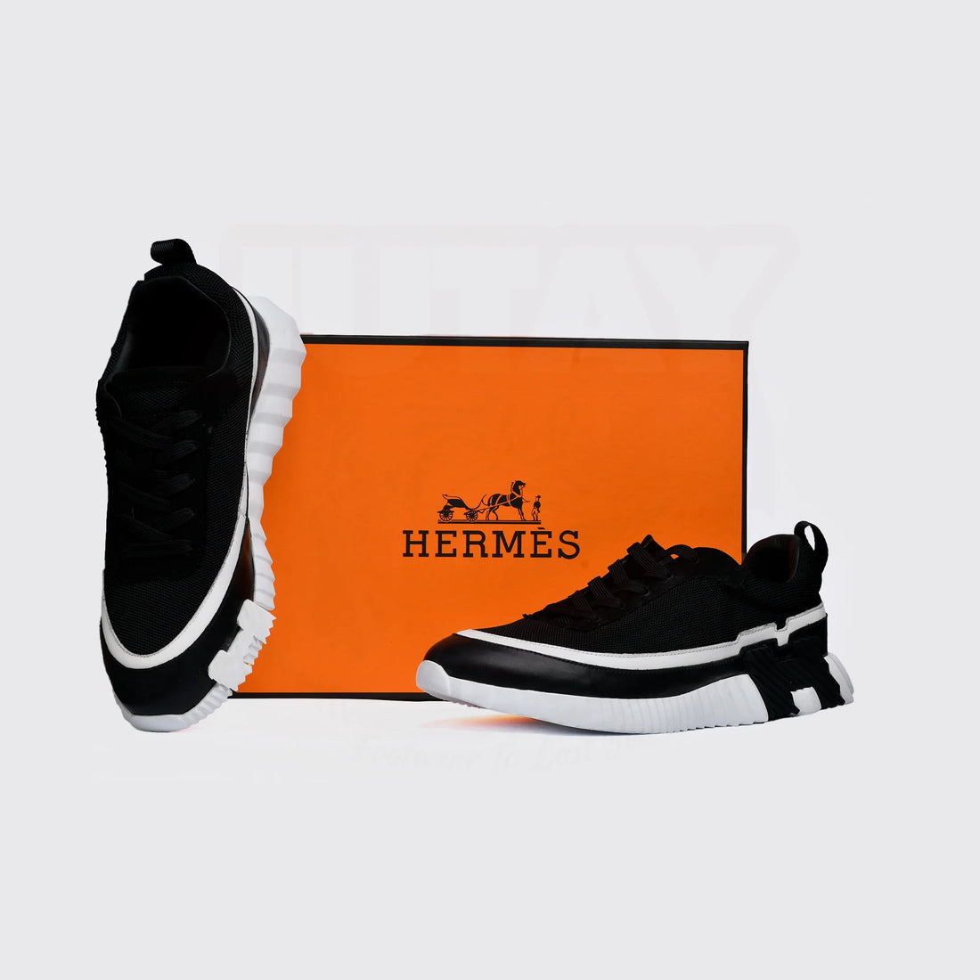 BOUNCING SNEAKER - BLACK WHITE