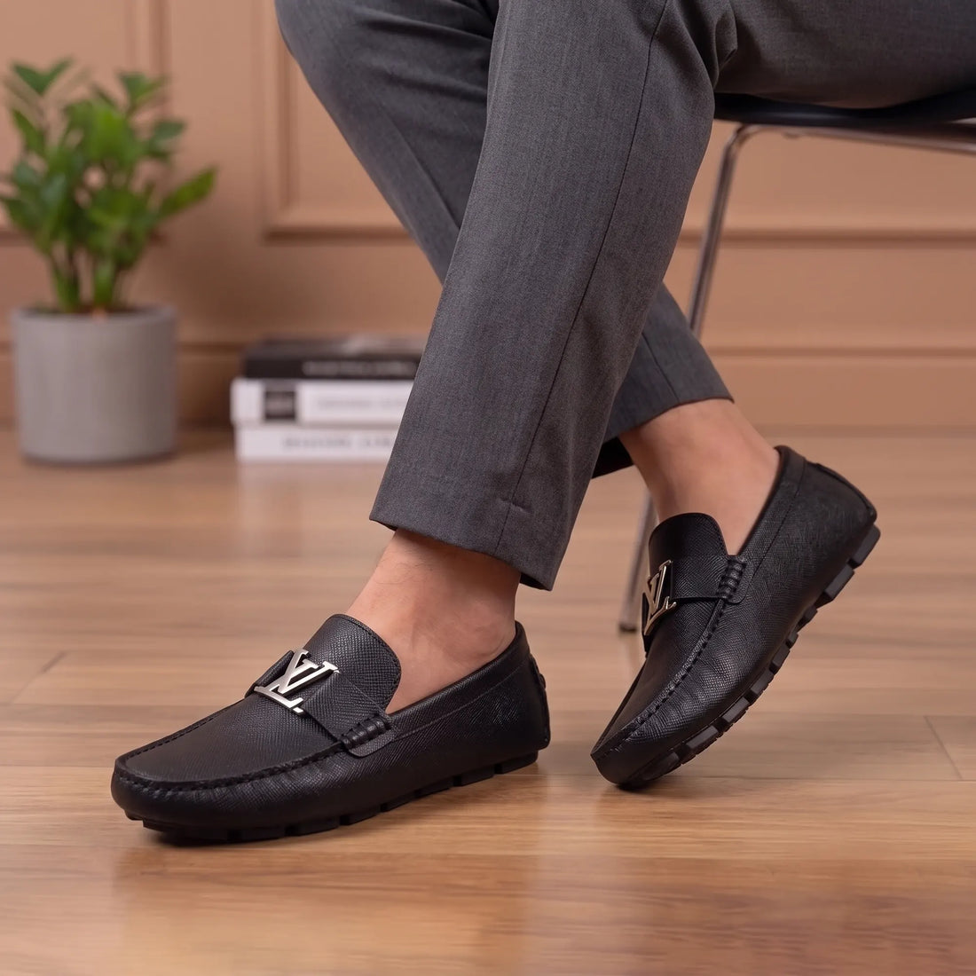 LOUI LEATHER LOAFER - BLACK (MATTE ND8067)