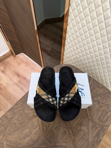 BURR CHECKED SLIDE - BLACK (SUEDE)