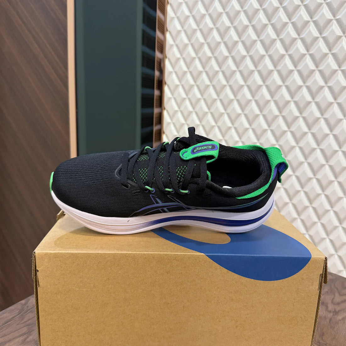 GEL NIMBUS 28 - COBALT BURST