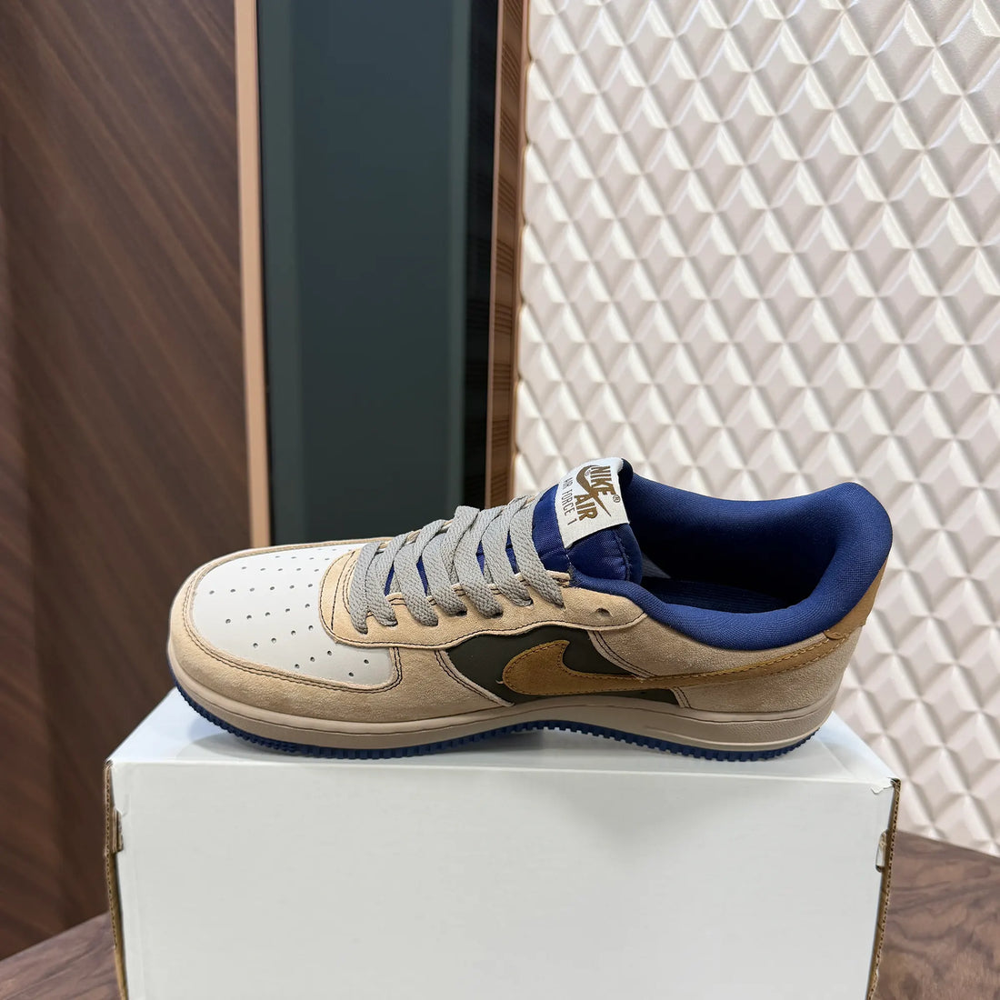 AIRFORCE 1 - UNDEFEATED (CUSTOMIZED)