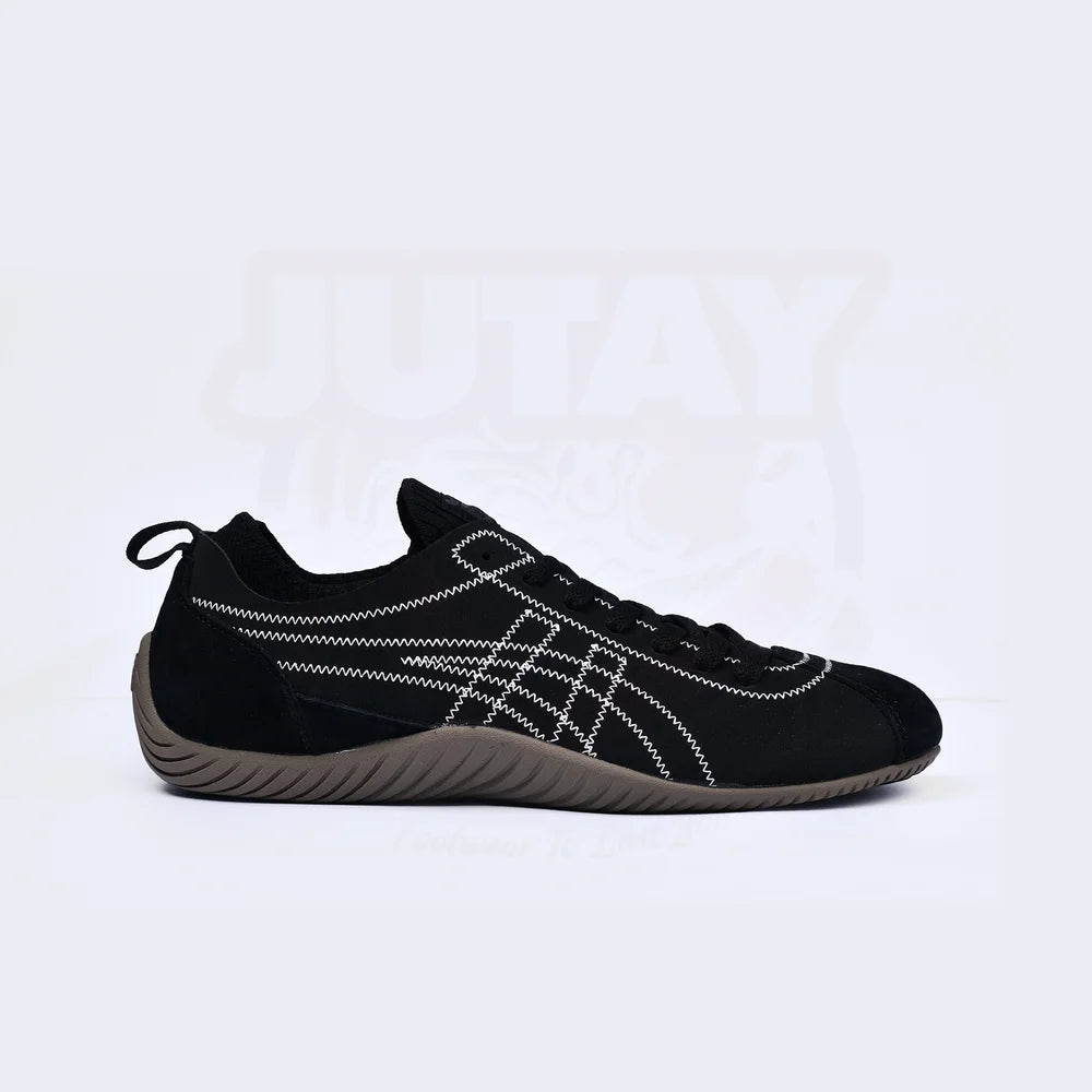 ONITSUKA TIGER SCLAW - BLACK GUM