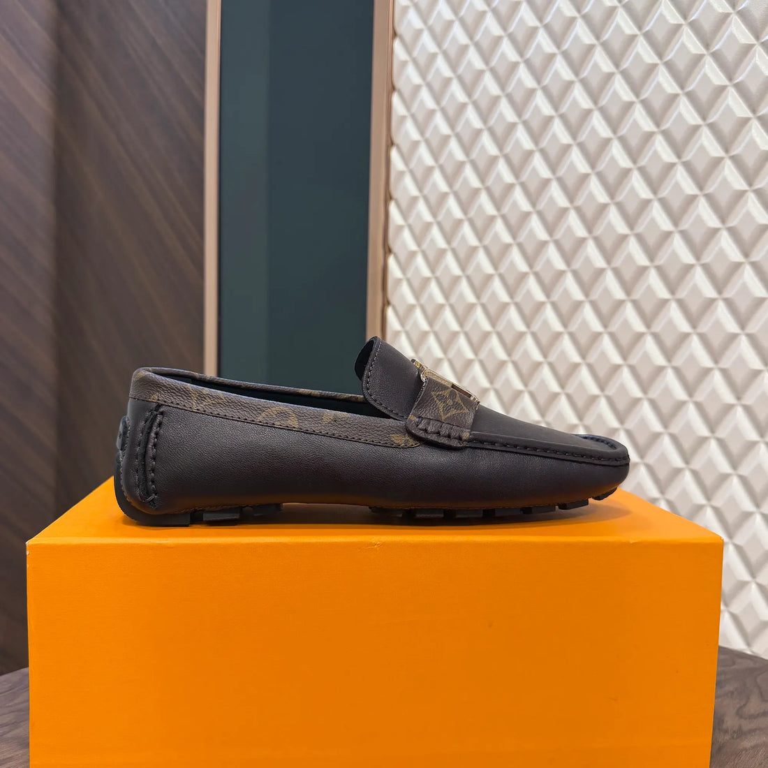 LOUI LEATHER LOAFER - BROWN (ND0168)