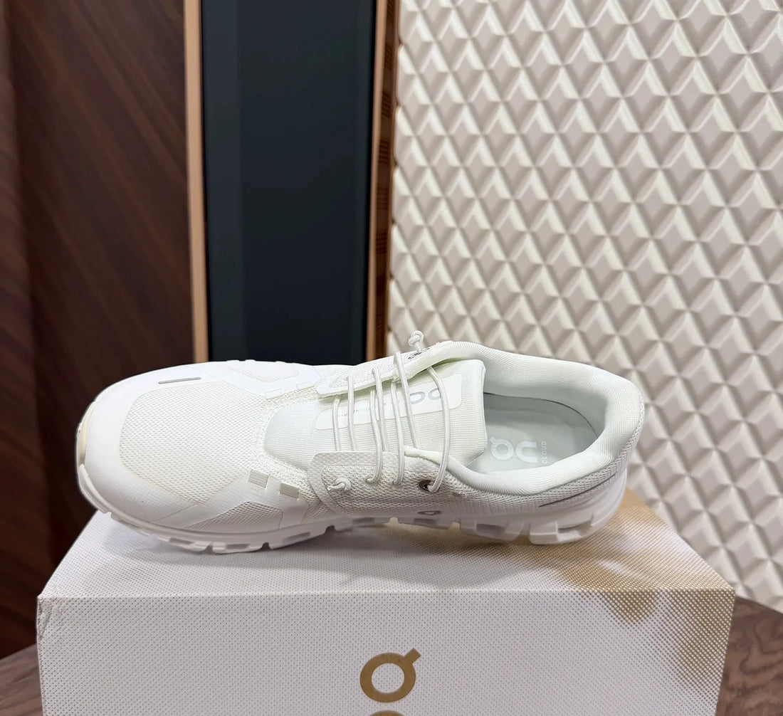 ON CLOUD 6 - ALL WHITE
