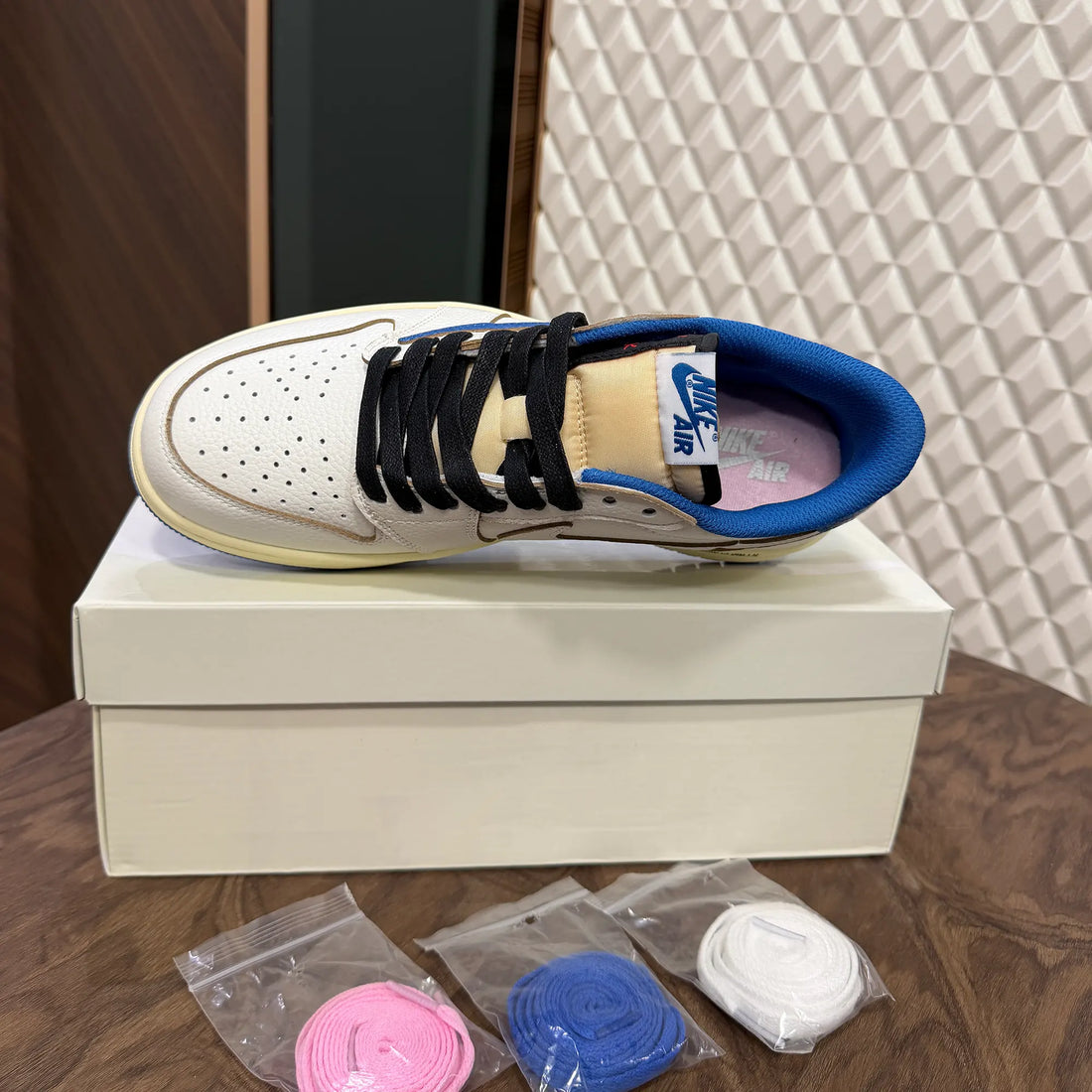 AJ 1 LOW - FRAGMENTS 2025