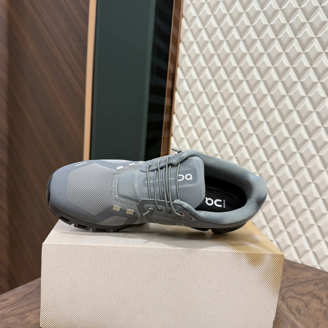 ON CLOUD 6 - WOLF GREY