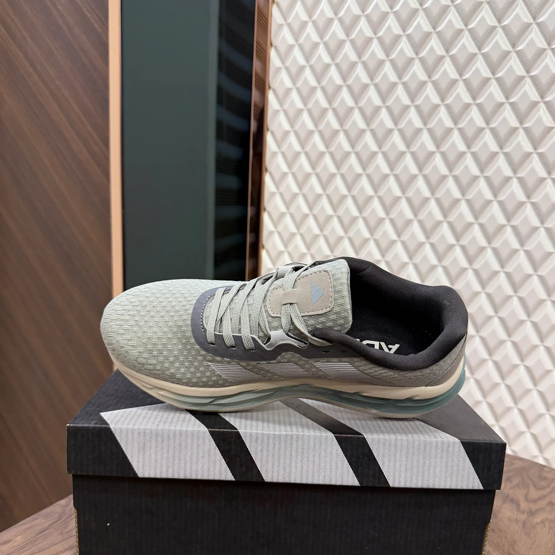 ADISTAR 3 - LIGHT SAGE REFLECTIVE