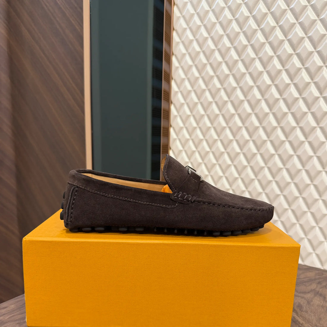 LOUI SUEDE LOAFER - BROWN (5215-9)