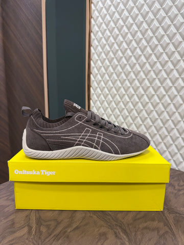 ONITSUKA TIGER SCLAW - BROWN GUM