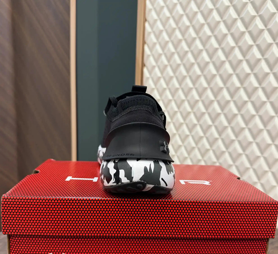 UA PHANTOM SE 3  - BLACK CAMO