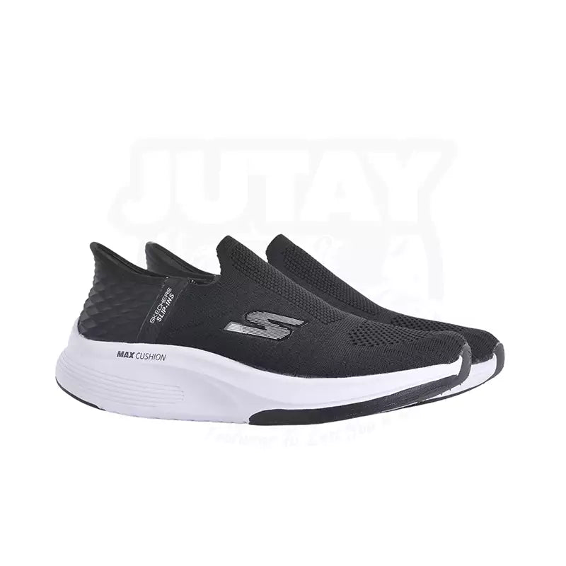 SKECHER MAX CUSHION SLIPIN - BLACK WHITE