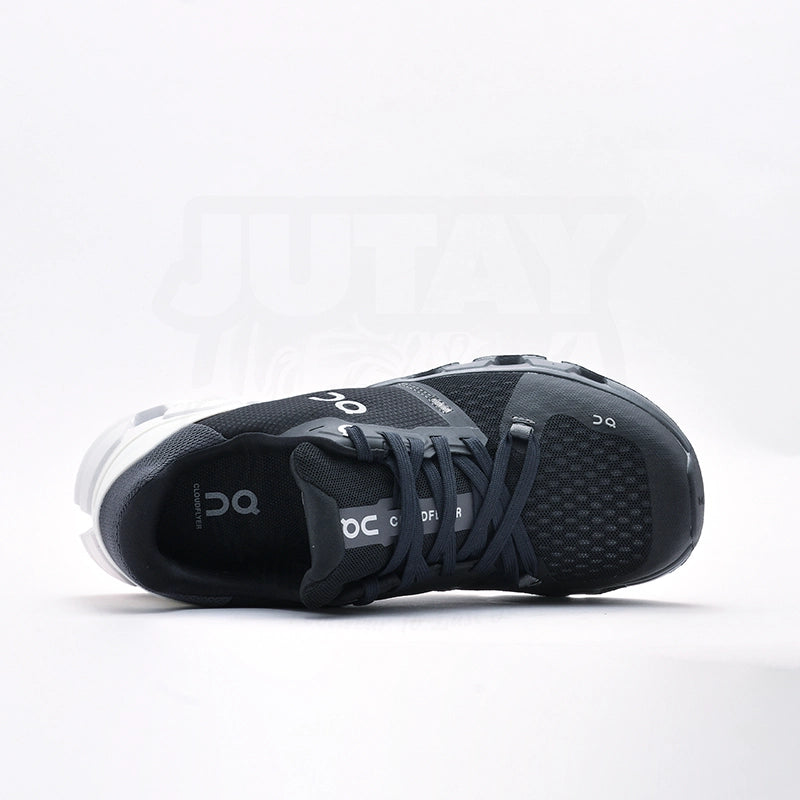 ON CLOUD FLYER 4 - BLACK WHITE