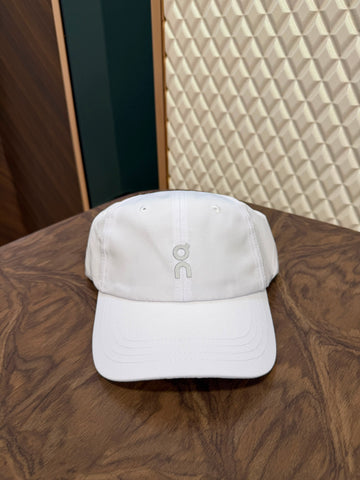 ON CAP - WHITE (REFLECTIVE LOGO)