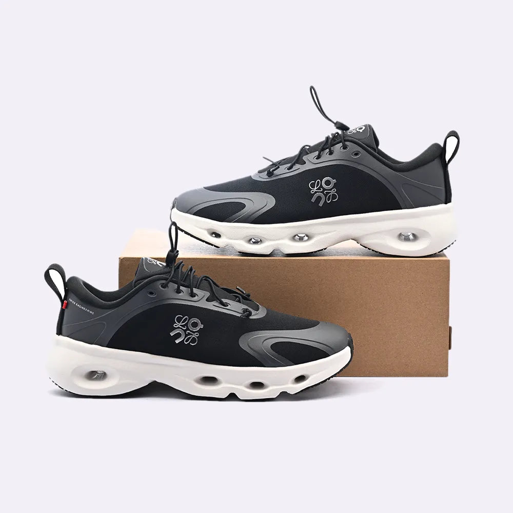 ON CLOUD SOLO X LWE - BLACK WHITE