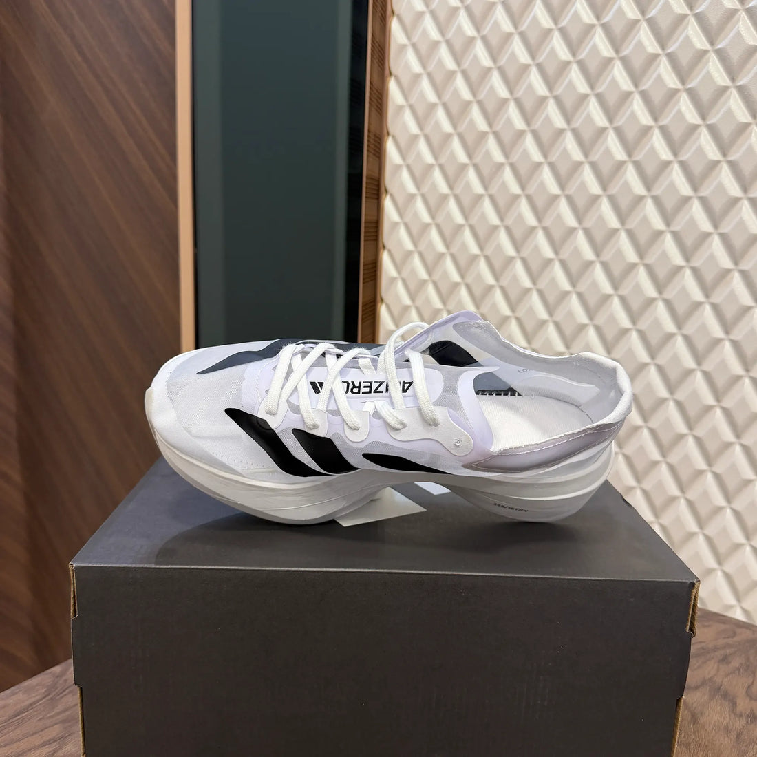 ADIOS PRO EVO 2 - WHITE BLACK
