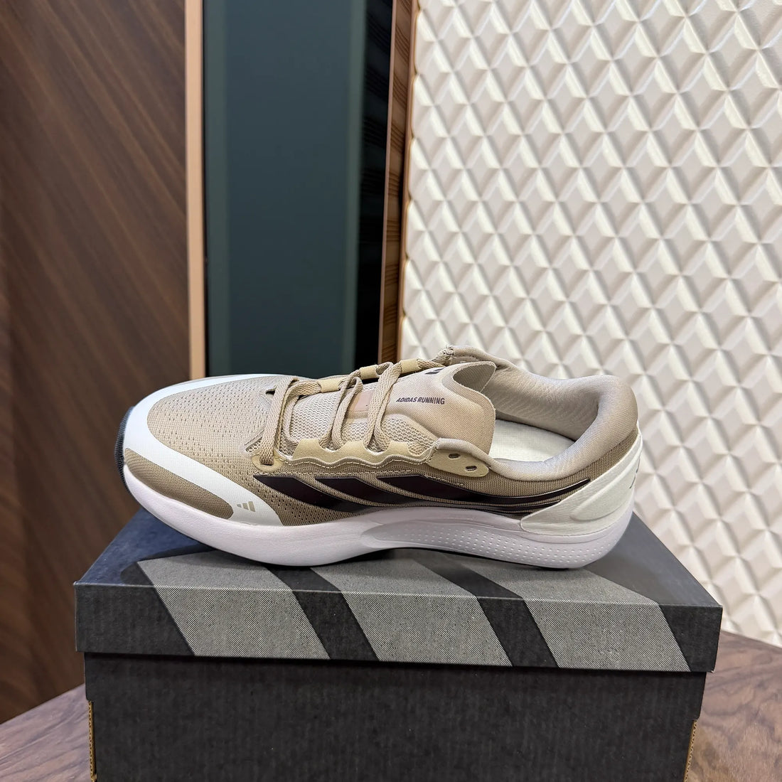 SUPERNOVA RISE 4 - BEIGE