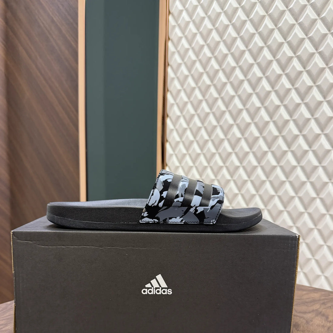 ADI STRIPES - CAMO GREY (WITH BOX)