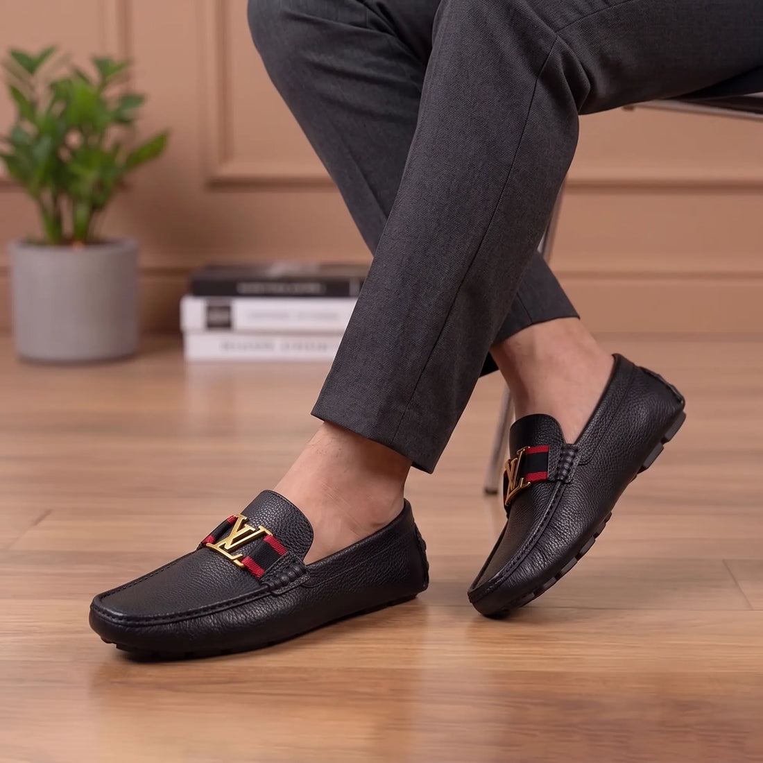LOUI LEATHER LOAFER - BLACK (1807-14)
