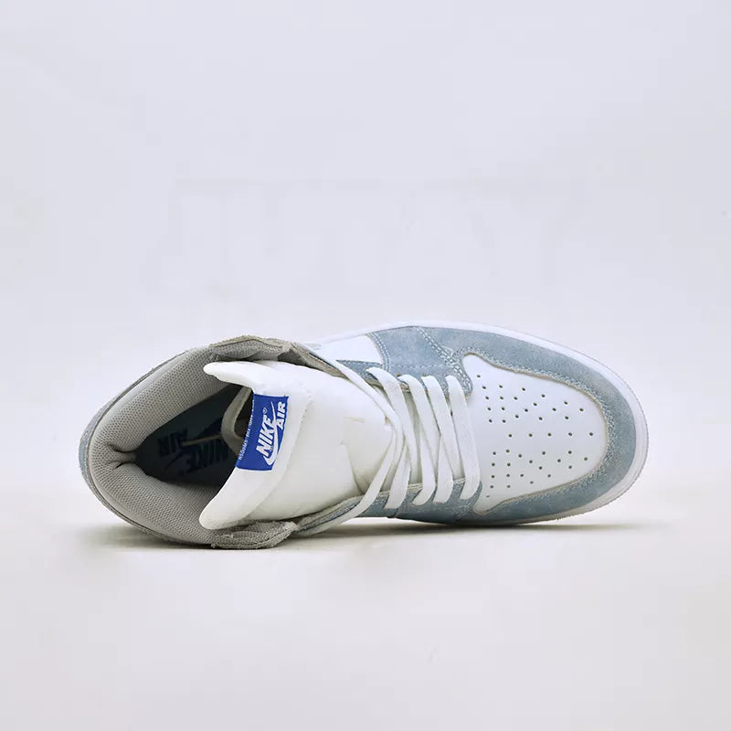 AJ 1 HIGHS - HYPER ROYAL