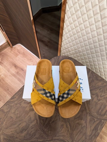 BURR CHECKED SLIDE - MUSTARD (SUEDE)