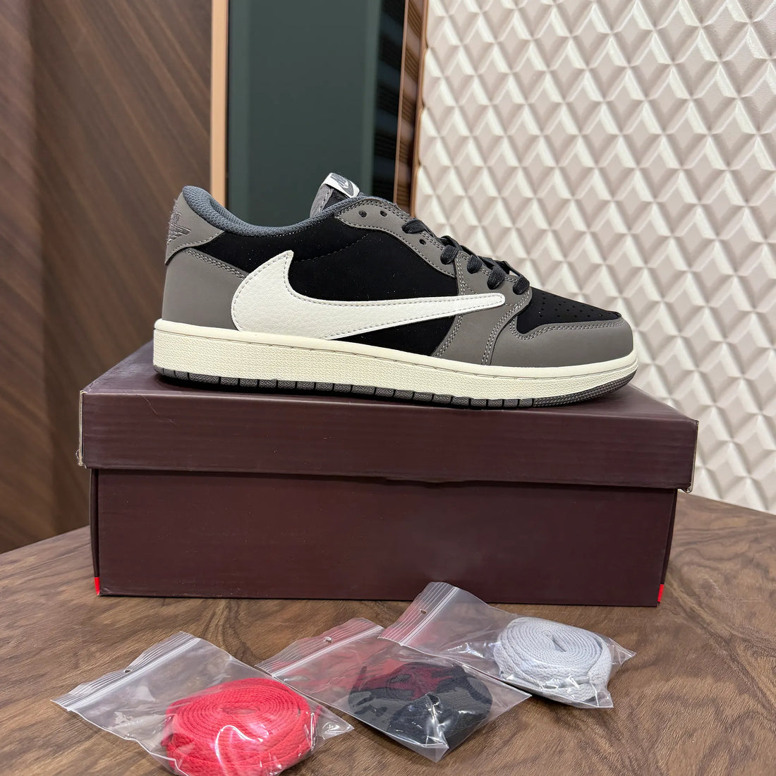 Aj 1 Lows Cool Grey Travis Premium