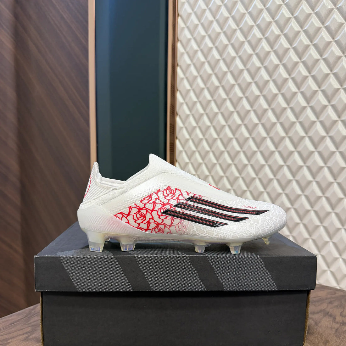F50 Elite Laceless - Cloud White