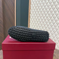 GUCC LEATHER LOAFER - BLACK (EMBOSSED G005)