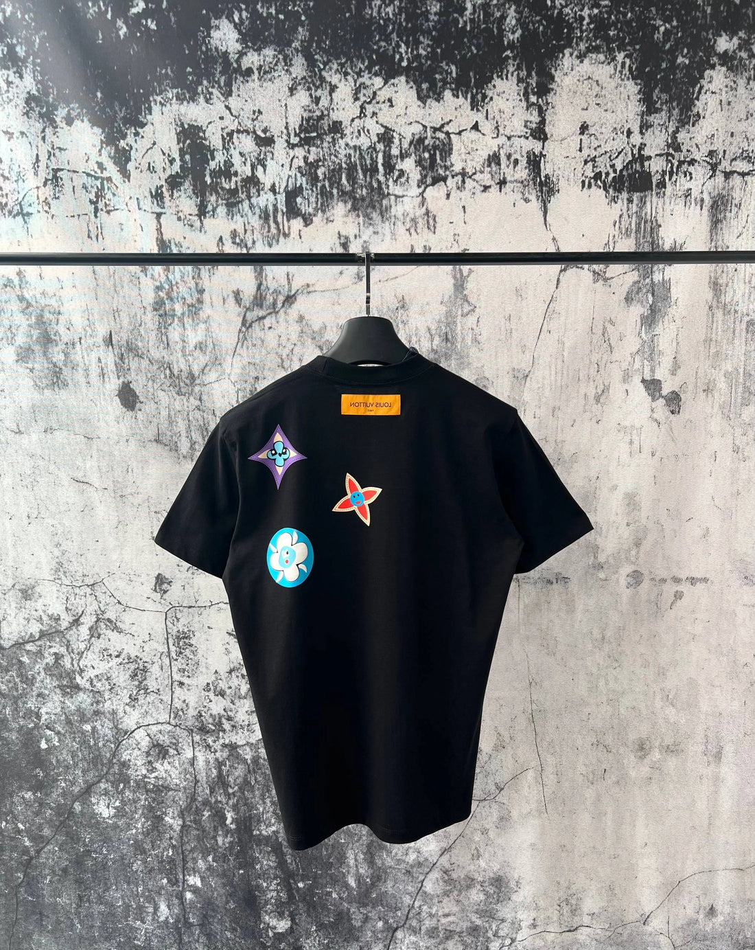 LOUI T-shirt - Black (JU 181)
