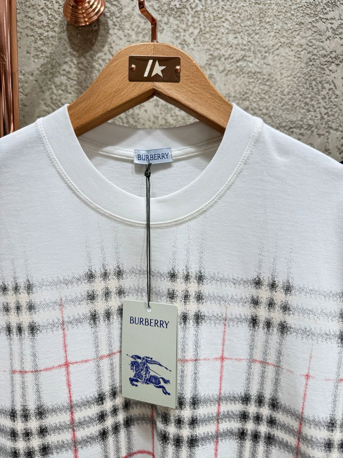 Burberry BURBER T-shirt - White (JU 165)