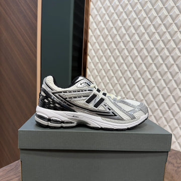 NB 1906r Silver Metallic Shoes For Men