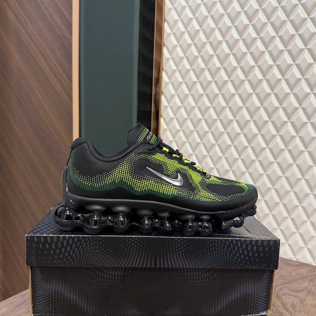 Nk Air Liquid Max Radiant Green For Men