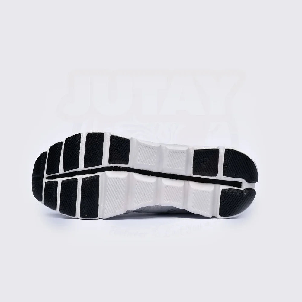 ONCLOUD X 4 - WHITE BLACK