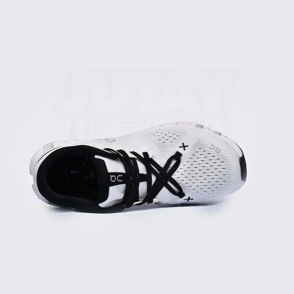 ONCLOUD X 4 - WHITE BLACK