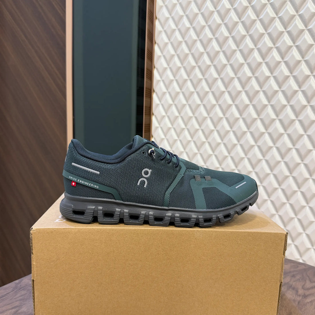 On Cloud 6 Olive Sneakers For Men
