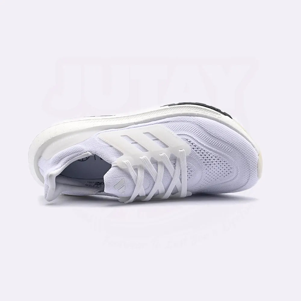 UB LIGHT 23 - TRIPLE WHITE